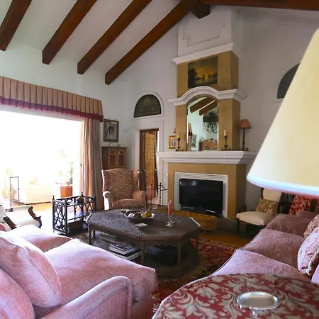 Hotel El Almendral Premium Hill Club Marbella